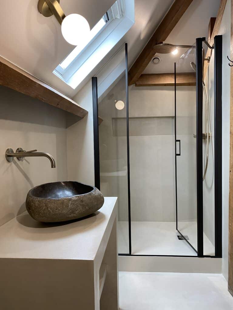 Optimisation de l’espace sous combles : l’architecte d’intérieur au service de votre maison