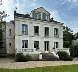 Rénovation d’une maison à Paris : quel est le coût des travaux haut de gamme ?